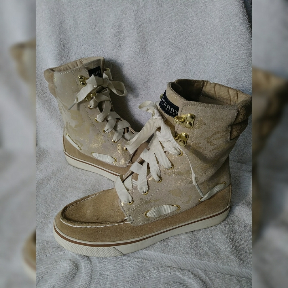 Sperry High Tops Gold & Tan Camo sneaker sz 6